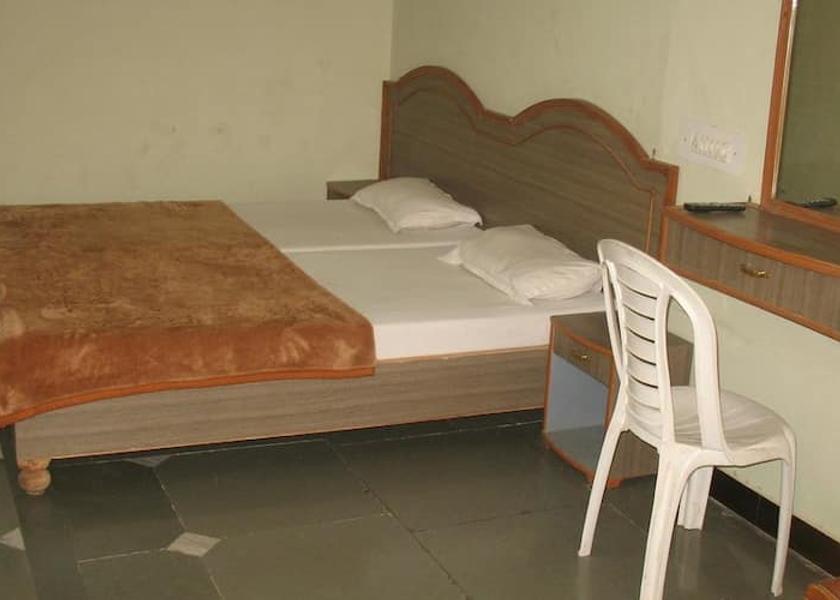 Madhya Pradesh Khajuraho room